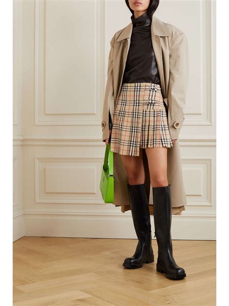 burberry mini skirt how much|burberry pleated skirt outfit.